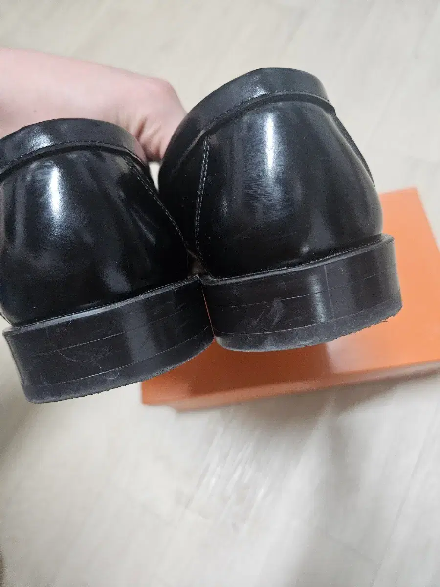 thumbnail-4